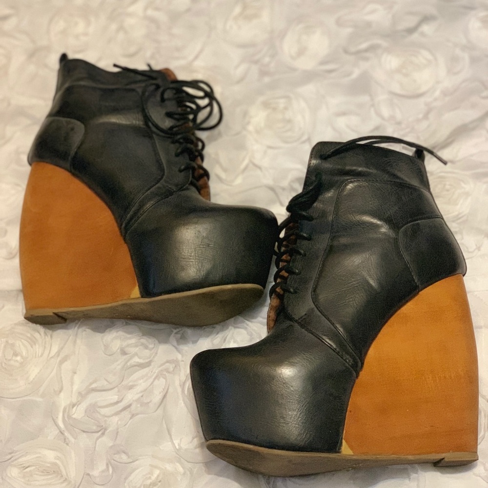 Wild Pair “Wylie”